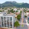 Vista aérea da sede central prefeitura da Serra, monte mestre alvaro e adjacências