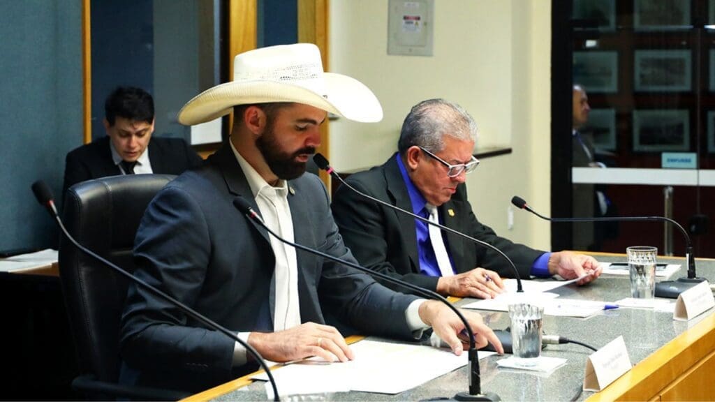 deputado Pablo Muribeca (Patri), e o vice, Delegado Danilo Bahiense (PL) Comissão de Ciência e Tecnologia - 05.06.2023