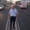 Foto do governador no meio da Avenida Abido Saadi