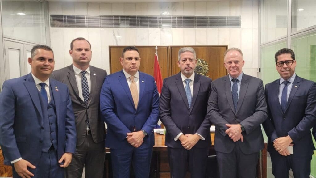 Governador Casagrande reunido com presidente da Câmara Arthur Lira