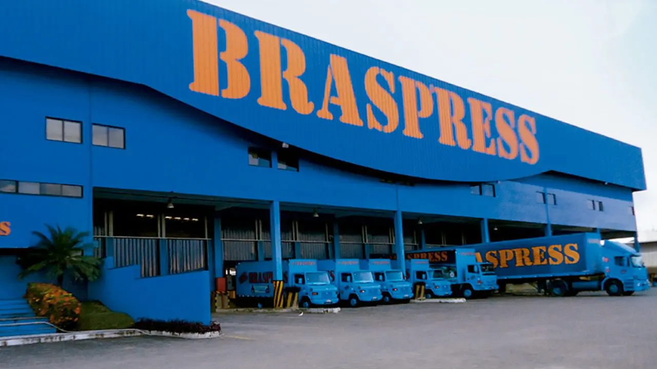Foto da fachada da empresa Braspress