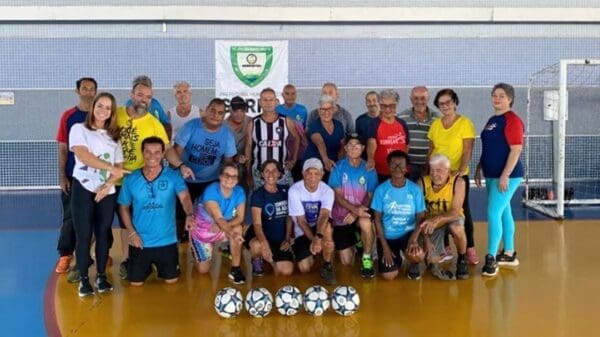 Equipe de Walking Football na Serra