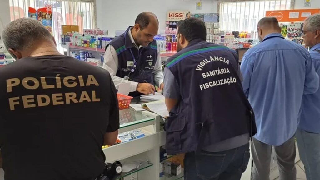 Polícia Federal encontra sala secreta em farmácia da Serra.