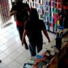 Assaltantes roubam loja de acessórios na Serra.