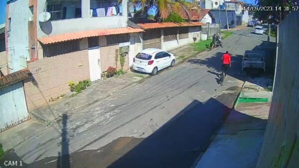 Assaltantes roubam motoboy durante uma entrega em Jacaraípe.