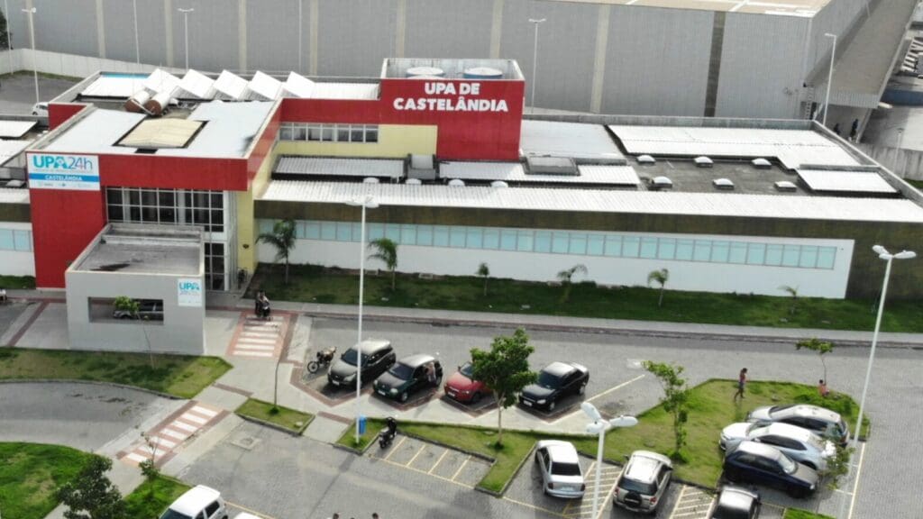 Fachada da UPA de Castelândia próxima ao bairro Feu Rosa