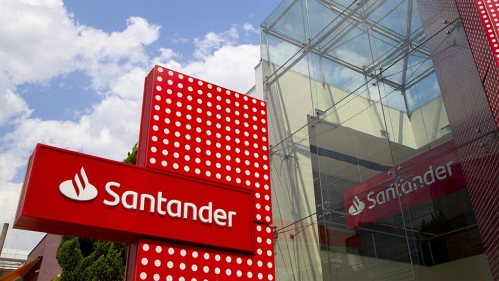 Estudo do Santander revela aumento de 14% em investimentos na poupança no Espírito Santo