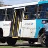 Vídeo: Ônibus Transcol chama a atenção de moradores após perder rodas traseiras na Serra