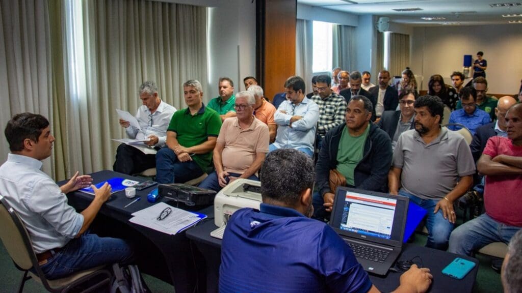 Reunião da FES com os clubes do Campeonato Capixaba