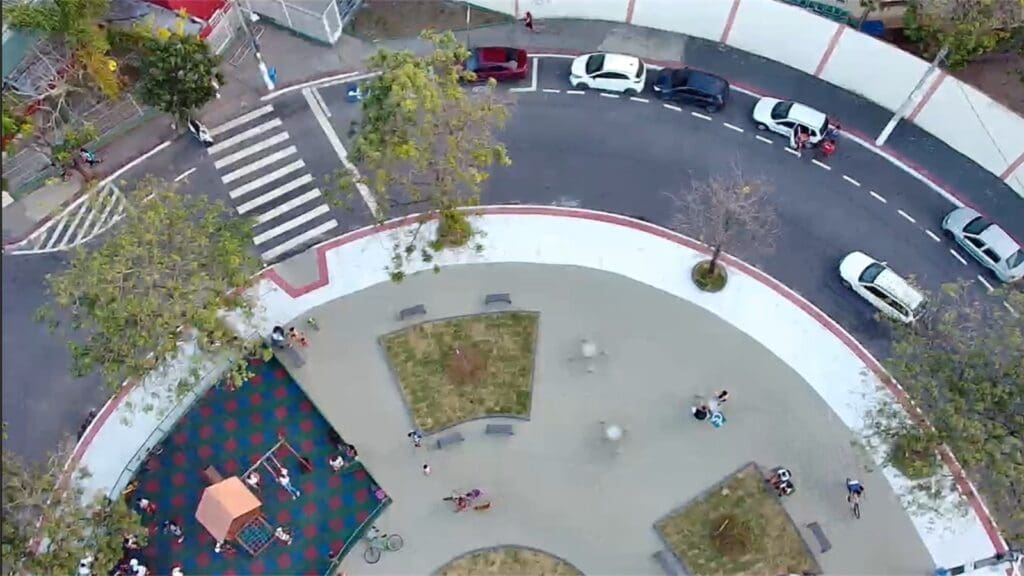 Prefeitura da Serra revitaliza vias importantes de acesso do bairro Nova Carapina