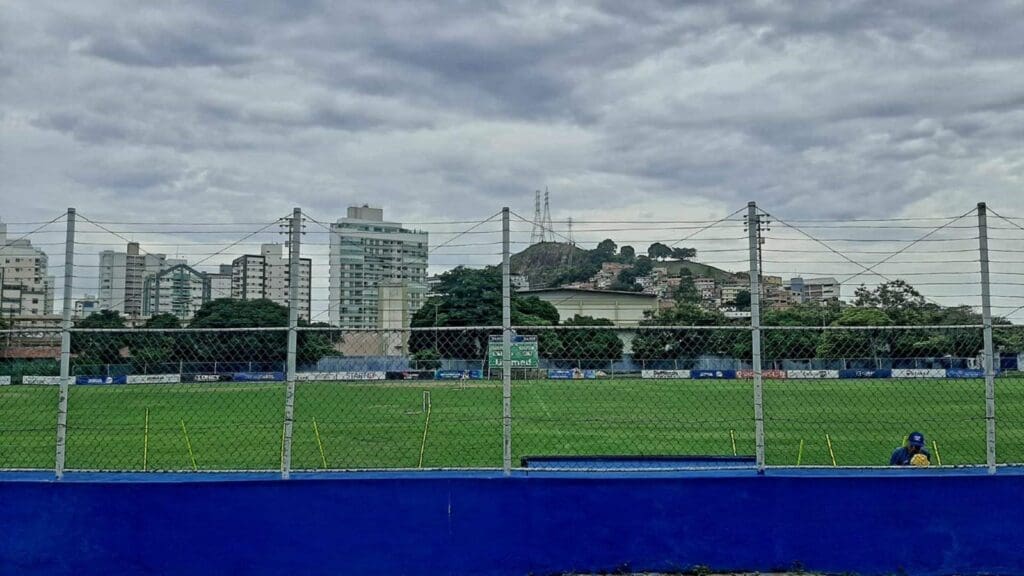 Estádio Salvador Costa, passará por obras de expansão em 2024 com o Vitória FC