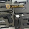 Polícia Civil prende na Serra sujeito acusado de furtar sete armas de delegacia em Vitória