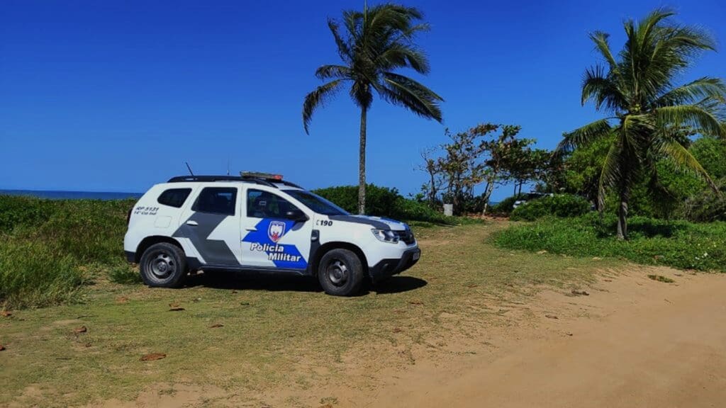 Área de vegetação rasteira na praia de Jacaraípe, local onde o corpo foi encontrado