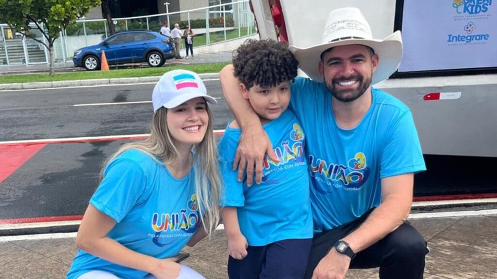 Pablo Muribeca ao lado de sua esposa, Lara Ferreira.