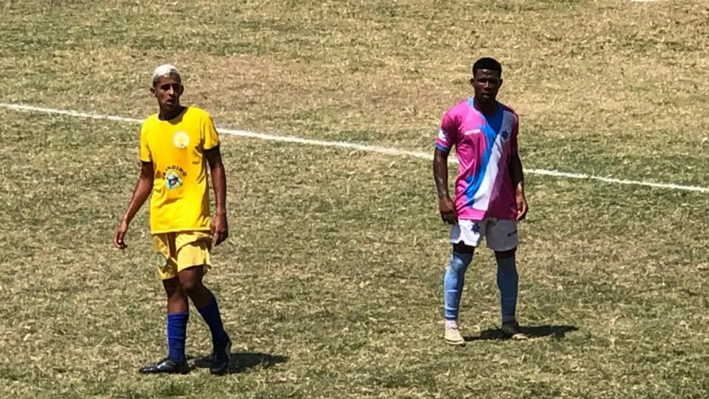 GEL e Capixaba em campo no estádio Gil Bernardes