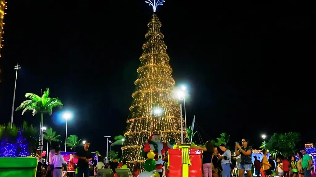 Natal Serra Mais Iluminada: Confira quais locais receberam as decorações especiais