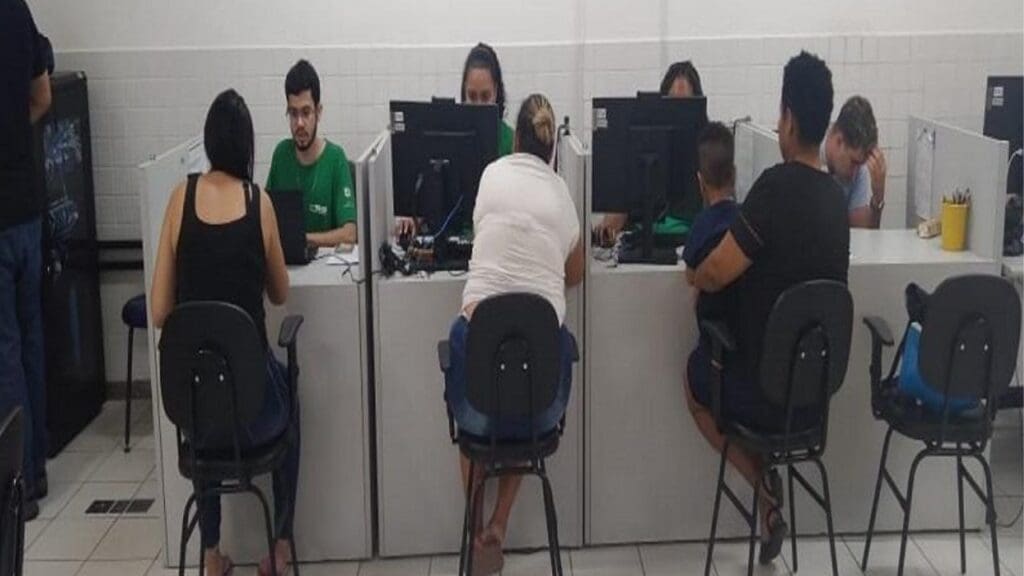 CRAS Serra abre cadastros manuais do CadÚnico após suspensão temporária do sistema digital