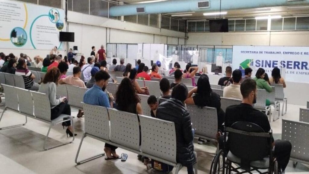 Prefeitura da Serra organiza mutirão para resolução de processos familiares em Jacaraípe