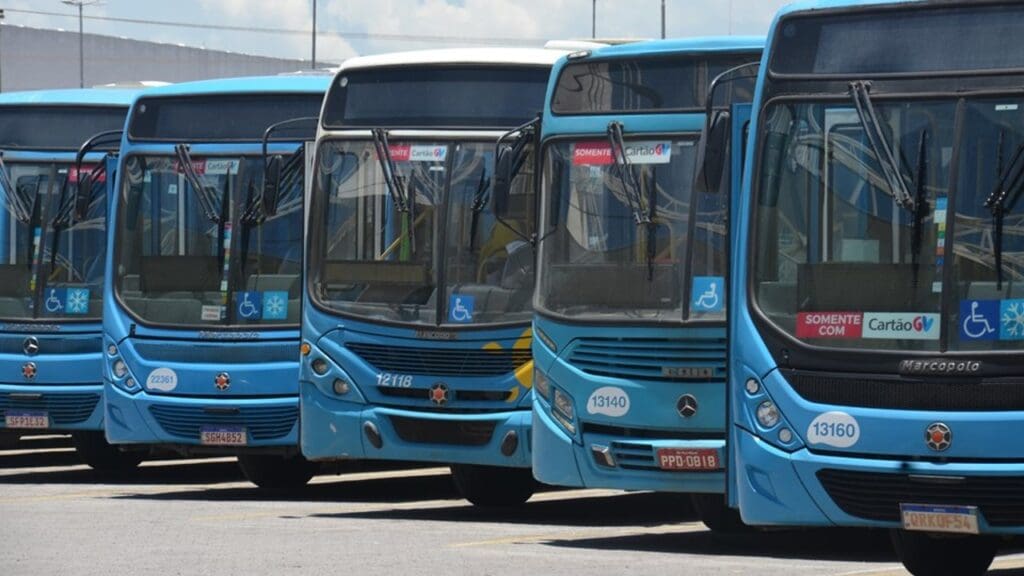 Serra e Jardim Camburi recebem novas linhas de ônibus do Transcol Novas linhas do Sistema Transcol: horários e itinerários completos