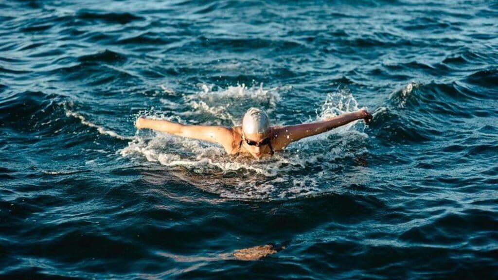 Travessia Vista do Mestre: Serra recebe primeira ultramaratona em águas abertas neste fim de semana