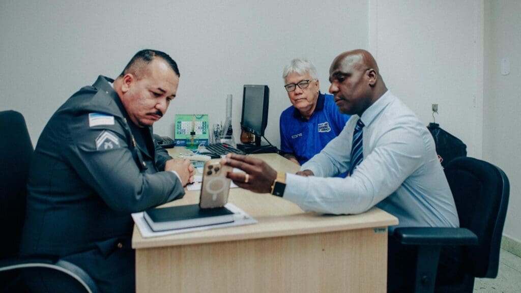 Reunião da comissão de segurança pública da câmara debate situação dos moradores de rua na Serra