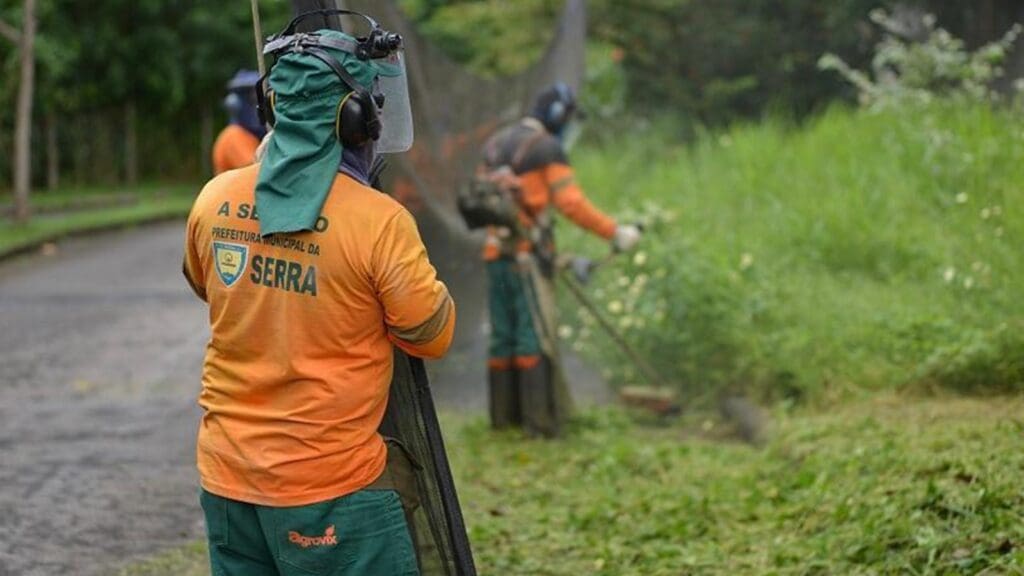 Como funciona o recolhimento de lixo na Serra; confira um guia completo para moradores