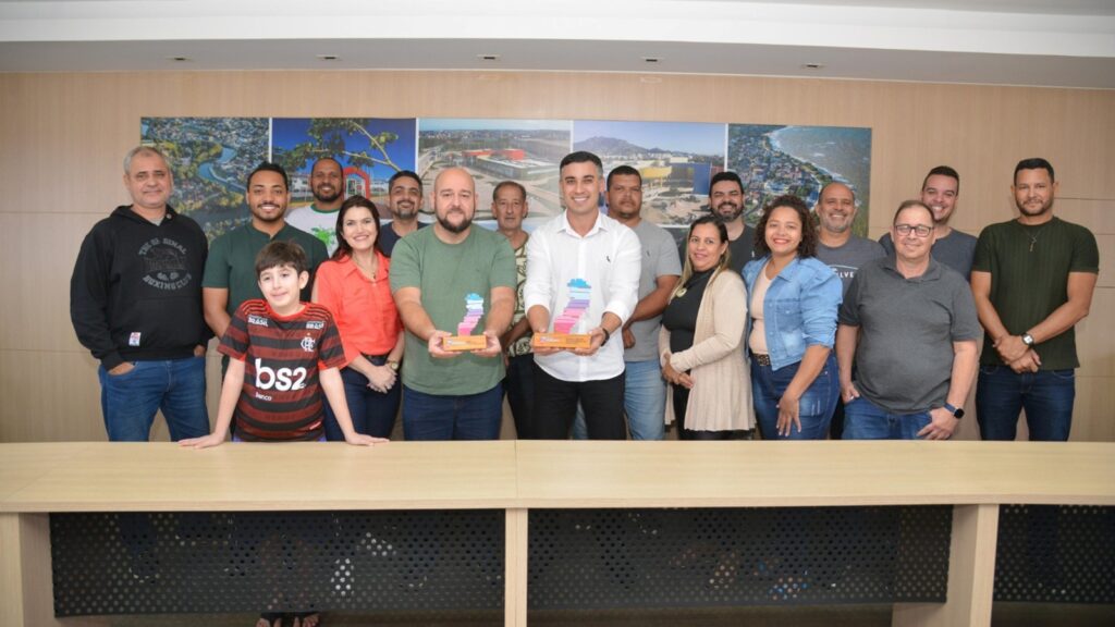 Serra conquista dois prêmios na Feira dos Municípios 2025 com estande inovador