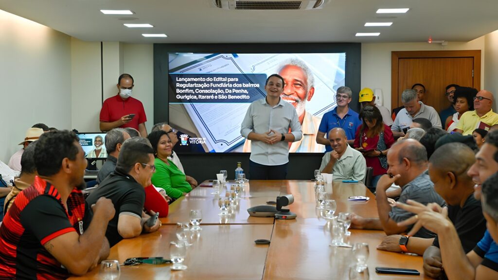Prefeitura de Vitória lança maior edital de regularização fundiária da história do ES Prefeitura de Vitória lança maior edital de regularização fundiária da história do ES