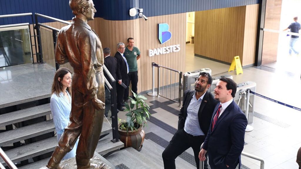 ALES fortalece relações institucionais com agenda ativa e serviços diretos à população capixaba