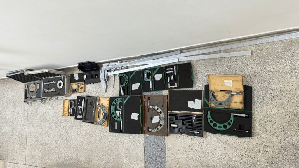 Polícia Civil recupera ferramentas avaliadas em R$ 140 mil furtadas de empresa na Serra Polícia Civil recupera R$ 140 mil em ferramentas furtadas na Serra