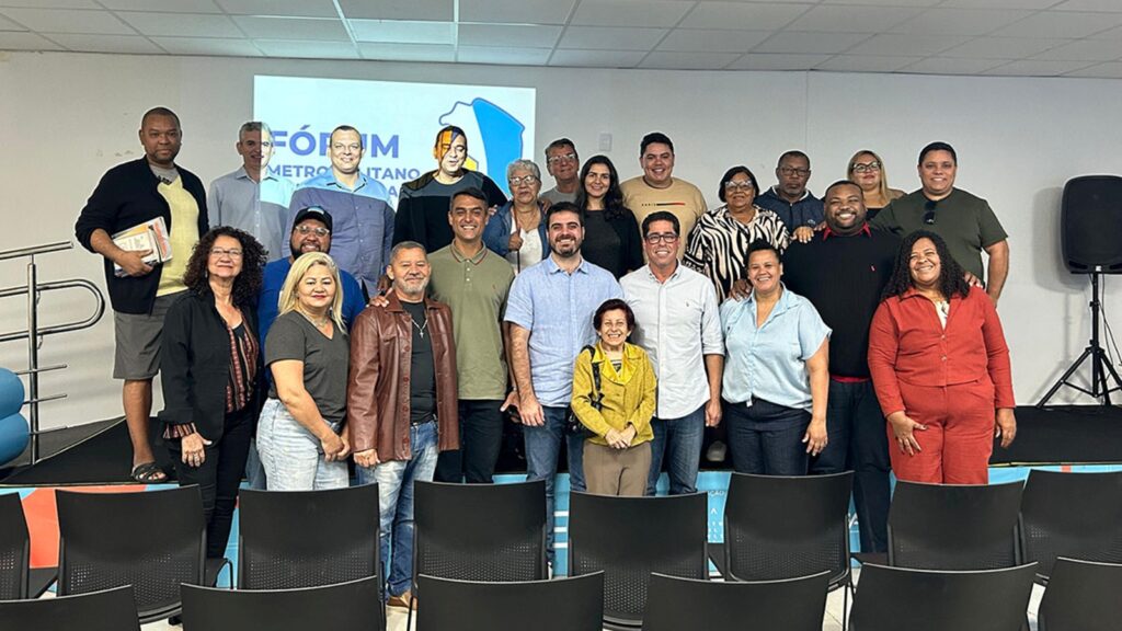 Marcelo Santos defende diálogo e liderança comunitária no Fórum Metropolitano de Lideranças