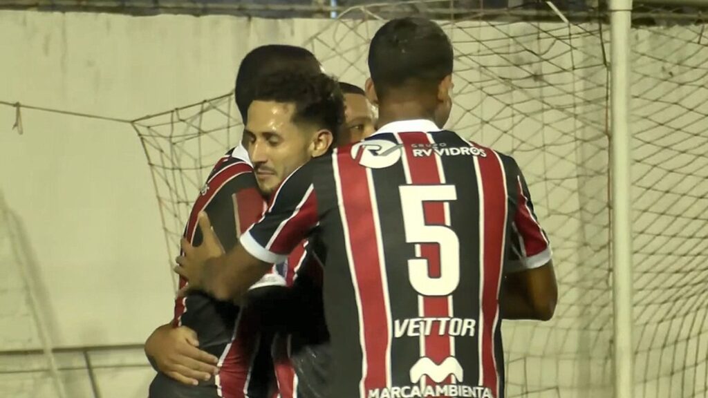 Capixaba Série B: Serra goleia o Pinheiros e assume liderança isolada na tabela