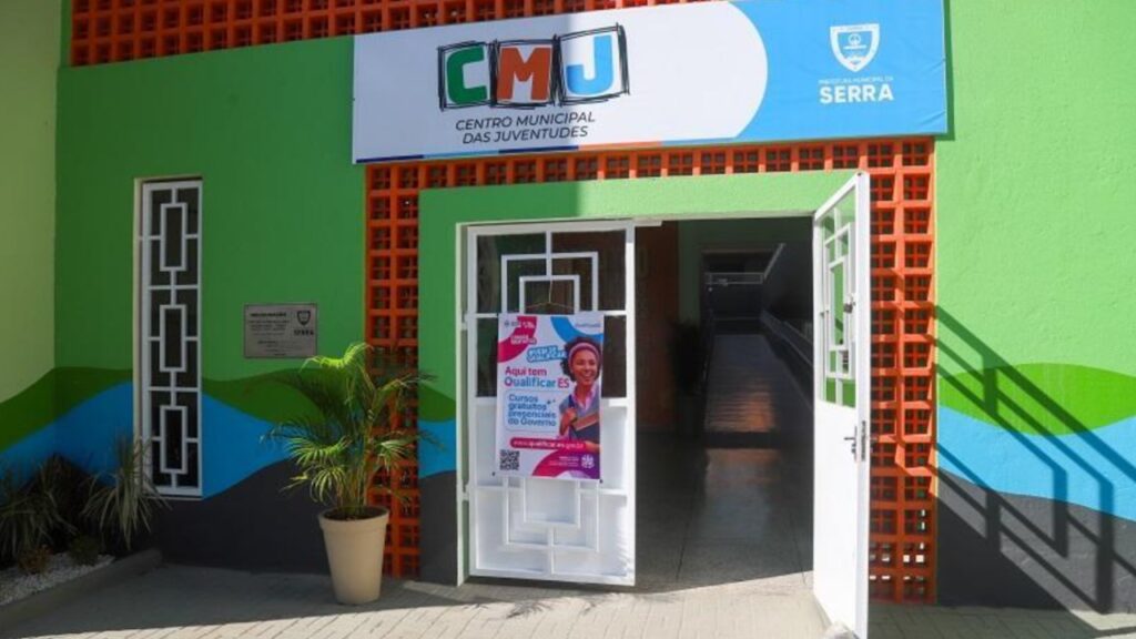 Serra abre inscrições para cursos 100% gratuitos em dança, inglês, gastronomia e tecnologia Serra abre inscrições para cursos 100% gratuitos em diversas áreas para jovens