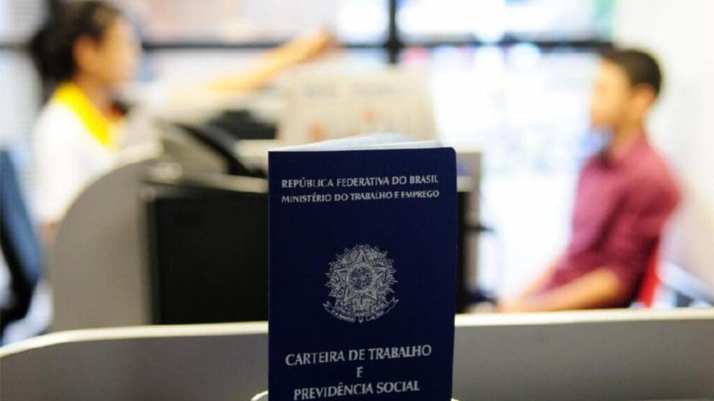 Blitz do Emprego chega a Vila Nova de Colares com mais de 1.700 mil vagas de emprego Blitz do Emprego oferece mais de 1,7 mil vagas na Serra