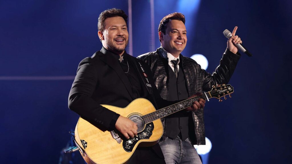 Festa de São Benedito divulga programação completa com João Bosco & Vinícius Dupla sertaneja João Bosco & Vinícius