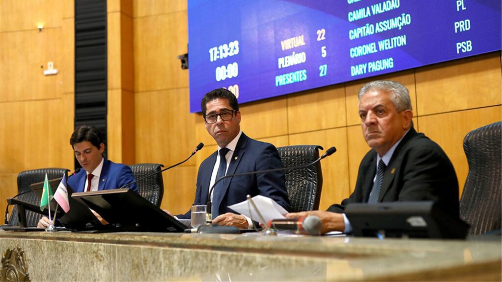 Deputados aprovam Orçamento do Espírito Santo para 2026 com previsão de R$ 32 bilhões Deputados aprovam Orçamento do Espírito Santo para 2026 com previsão de R$ 32 bilhões