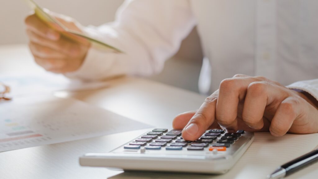 Quem é aposentado pelo LOAS pode fazer empréstimo Beneficiário do BPC consultando empréstimo consignado LOAS e margem disponível para desconto em folha