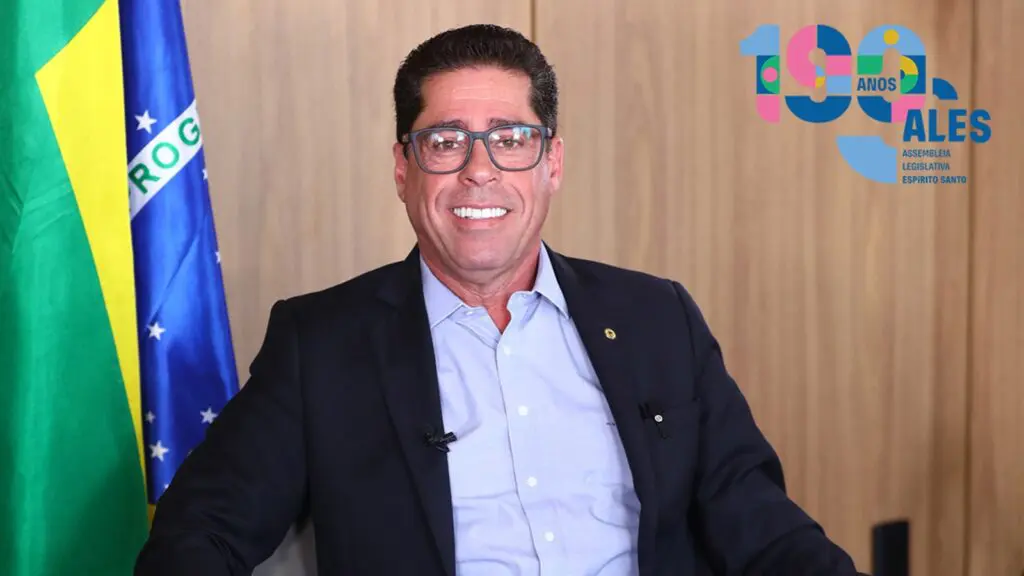 Marcelo Santos faz balanço da gestão 2023–2025 encerrando a celebração dos 190 anos da ALES Marcelo Santos faz balanço da gestão 2023–2025 e destaca protagonismo histórico da ALES