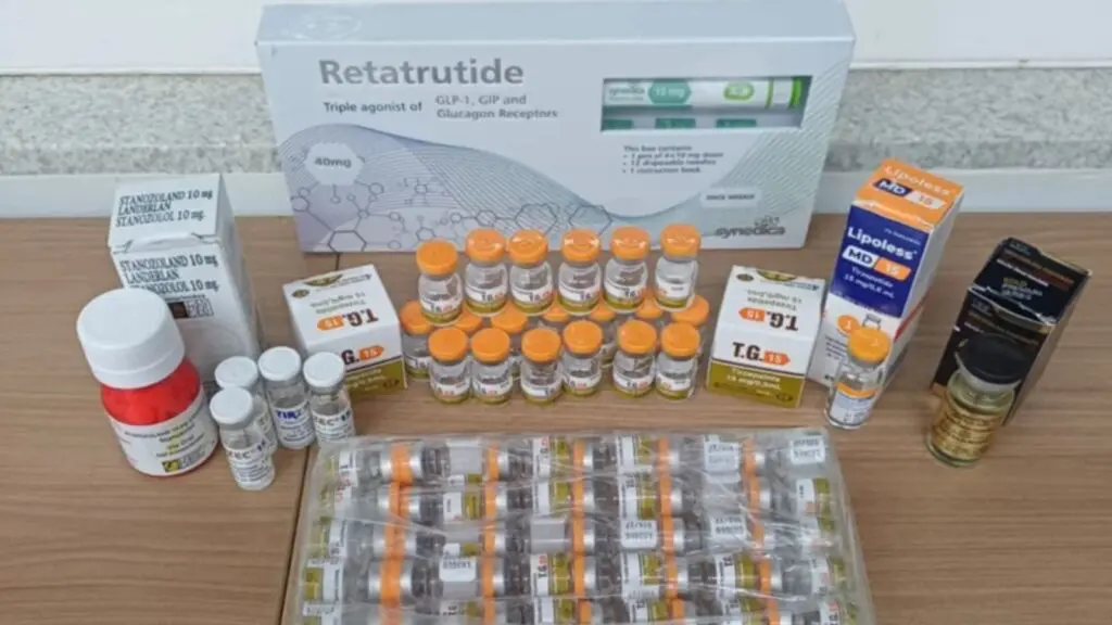 Motociclista é flagrado com canetas emagrecedoras e anabolizantes na Serra