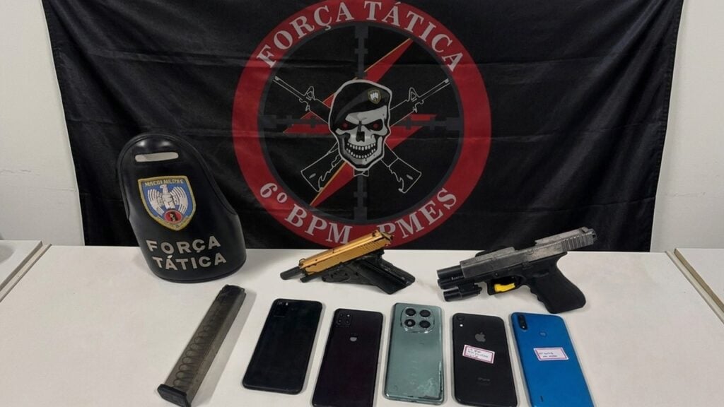 Suspeito de sequestrar motorista de Porsche é detido com armas na Serra Sujeito é detido com armas na Serra durante investigação de sequestro de motorista de Porsche